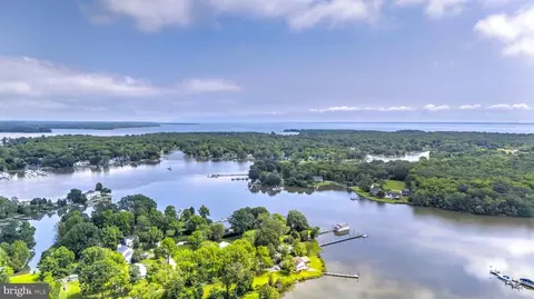1109 Cherry Point Rd, West River, MD 20778 photo 32
