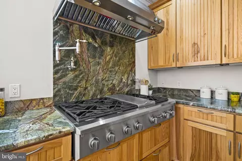 1109 Cherry Point Rd, West River, MD 20778 photo 8