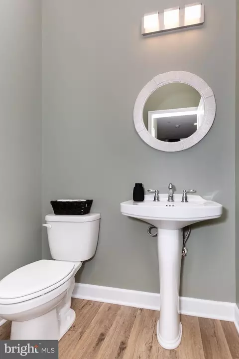 Bath - 7205 Forest Ave, Hanover, MD 21076 photo 1 of 5