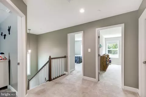 Entry Way - 7205 Forest Ave, Hanover, MD 21076 photo 16 of 20