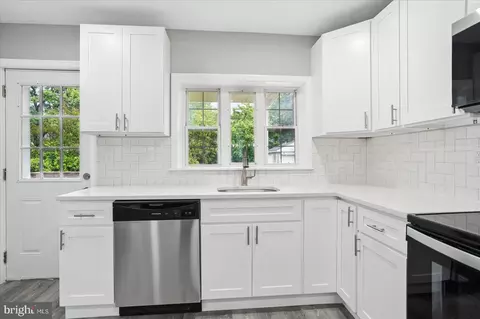 7209 Forest Ave, Hanover, MD 21076 photo 10