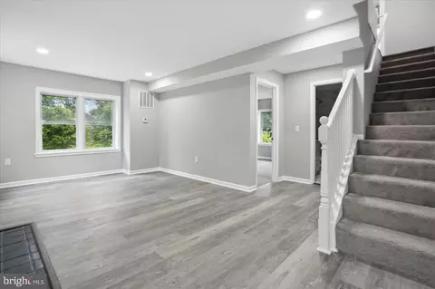 7209 Forest Ave, Hanover, MD 21076 photo 5