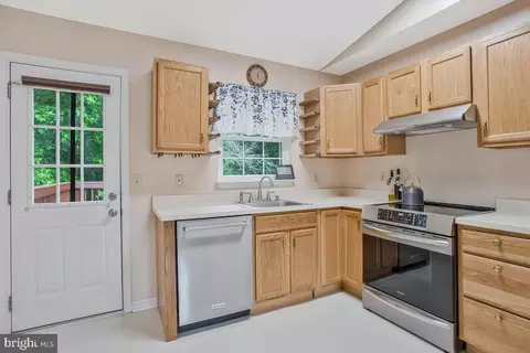 Other - 6040 Shady Side Rd, Shady Side, MD 20764 photo 2 of 7