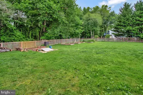 Exterior - 6040 Shady Side Rd, Shady Side, MD 20764 photo 7 of 9