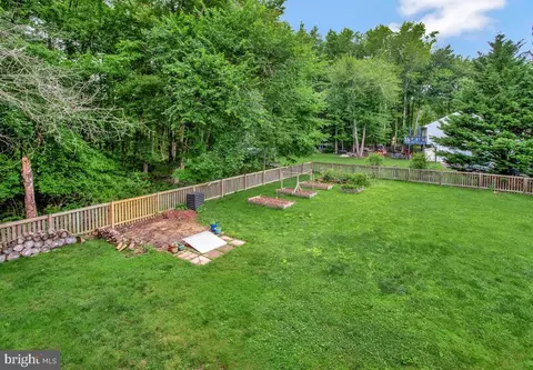 Exterior - 6040 Shady Side Rd, Shady Side, MD 20764 photo 6 of 9