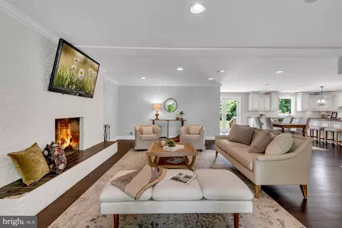 759 Holly Ln, Arnold, MD 21012 photo 8
