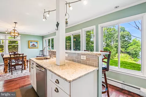 2946 Edgewater Dr, Edgewater, MD 21037 photo 12