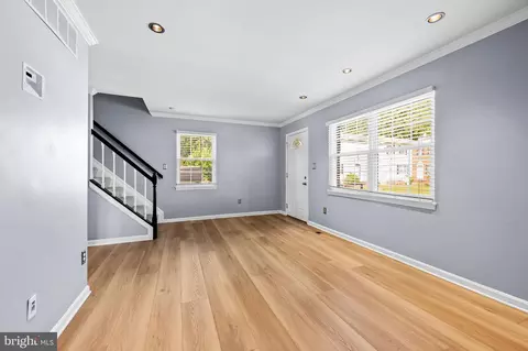 Living - 1218 Holmespun Dr, Pasadena, MD 21122 photo 1 of 5