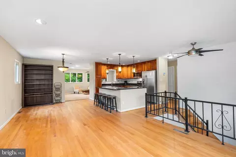 Living - 1157 Pine Tree Dr, Annapolis, MD 21409 photo 1 of 7