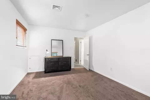 Bedroom - 1157 Pine Tree Dr, Annapolis, MD 21409 photo 4 of 4