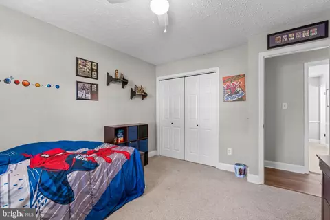 Bedroom - 300 Tennessee Ave, Pasadena, MD 21122 photo 5 of 7