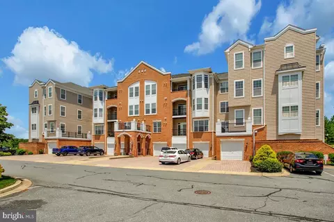 8610 Fluttering Leaf Trl #404, Odenton, MD 21113
