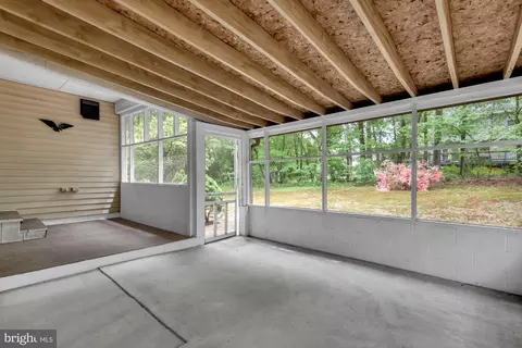 903 Fawn Ave, Pasadena, MD 21122 photo 17