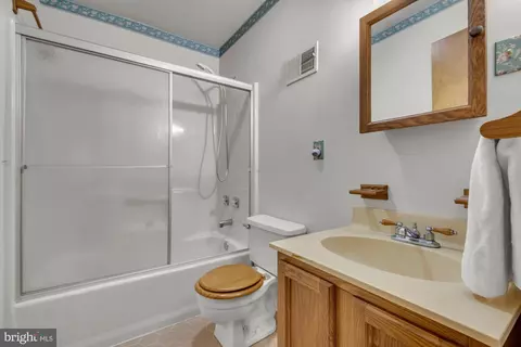 903 Fawn Ave, Pasadena, MD 21122 photo 12