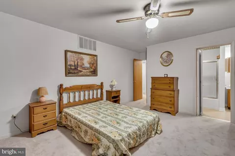 903 Fawn Ave, Pasadena, MD 21122 photo 9