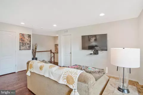 Entry Way - 2123 Nottoway Dr, Hanover, MD 21076 photo 8 of 11