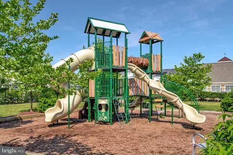 View/Area - 2123 Nottoway Dr, Hanover, MD 21076 photo 2 of 2