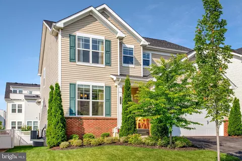 Exterior - 2123 Nottoway Dr, Hanover, MD 21076 photo 8 of 9