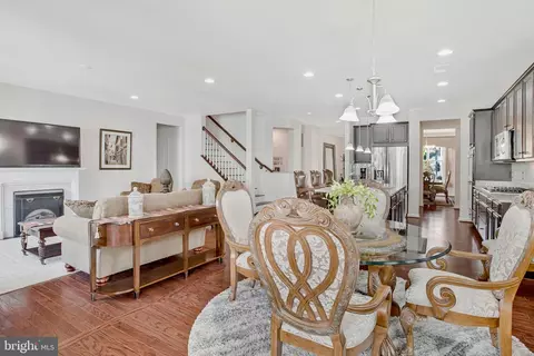 Dining - 2123 Nottoway Dr, Hanover, MD 21076 photo 3 of 3