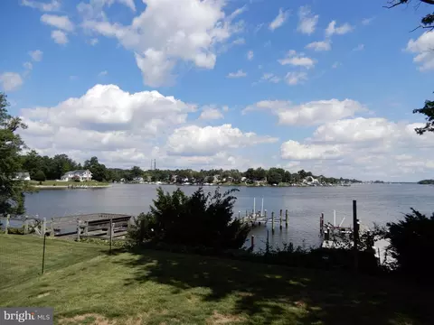 7638 Laurel Dr, Pasadena, MD 21122 photo 4