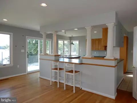 7638 Laurel Dr, Pasadena, MD 21122 photo 17