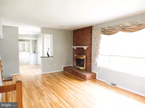 7638 Laurel Dr, Pasadena, MD 21122 photo 13