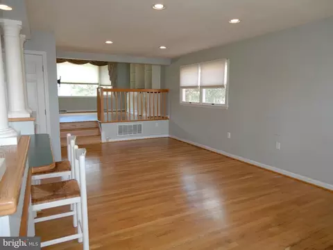 7638 Laurel Dr, Pasadena, MD 21122 photo 20