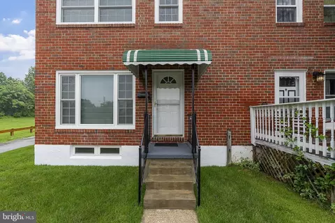 Exterior - 5101 4th St, Baltimore, MD 21225 photo 2 of 5