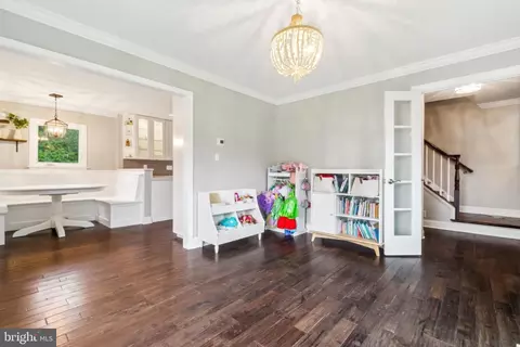 Entry Way - 7940 Royal Mint Pl, Pasadena, MD 21122 photo 5 of 5