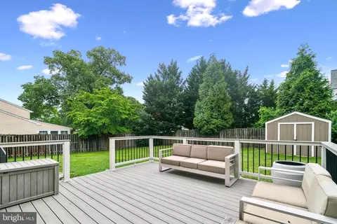 Exterior - 7940 Royal Mint Pl, Pasadena, MD 21122 photo 3 of 6