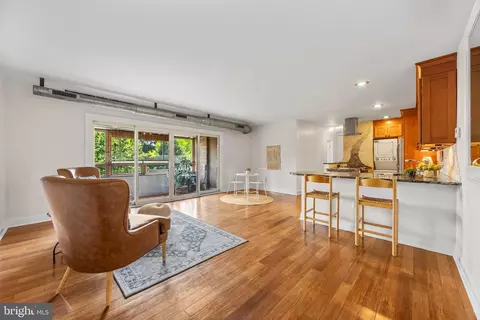 300 Forbes St #K, Annapolis, MD 21401