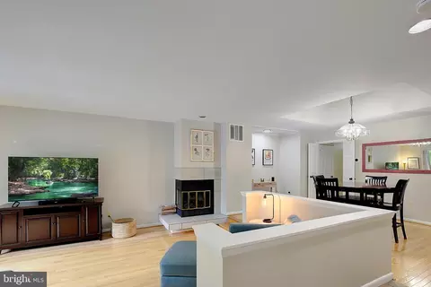 418 Cranes Roost Ct, Annapolis, MD 21409