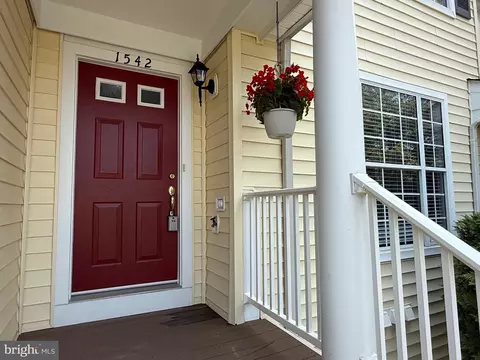 1542 Danewood Ct, Crofton, MD 21114