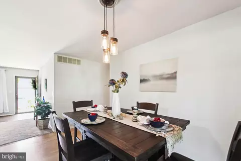 Dining - 1590 Long Point Rd, Pasadena, MD 21122 photo 1 of 2