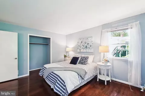 Bedroom - 1590 Long Point Rd, Pasadena, MD 21122 photo 4 of 4