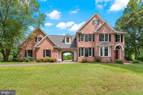 2008 Martins Grant Ct, Crownsville, MD 21032