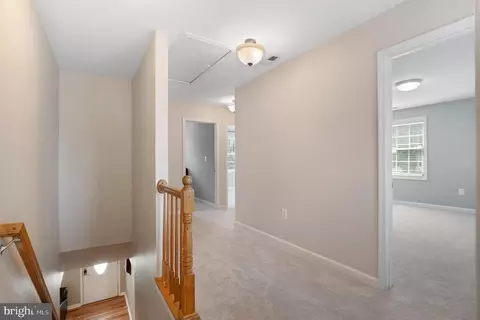 Entry Way - 3664 5th Ave, Edgewater, MD 21037 photo 5 of 13