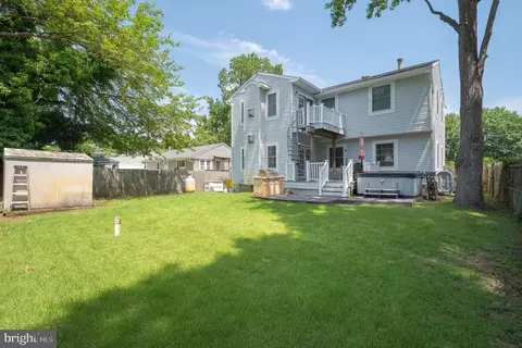Exterior - 3664 5th Ave, Edgewater, MD 21037 photo 7 of 8