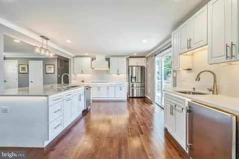 Kitchen - 114 Calhoun St, Edgewater, MD 21037 photo 5 of 5