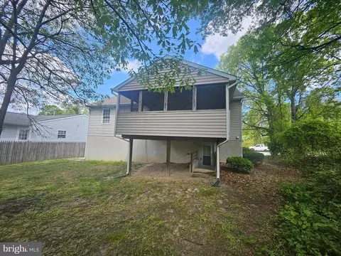 1139 Bradley Rd, Pasadena, MD 21122 photo 34