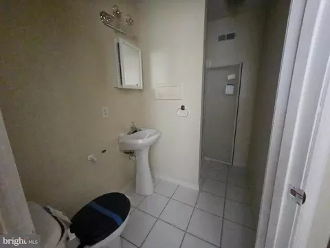 1139 Bradley Rd, Pasadena, MD 21122 photo 22