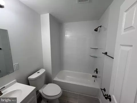 200 Oak Dr, Pasadena, MD 21122 photo 51