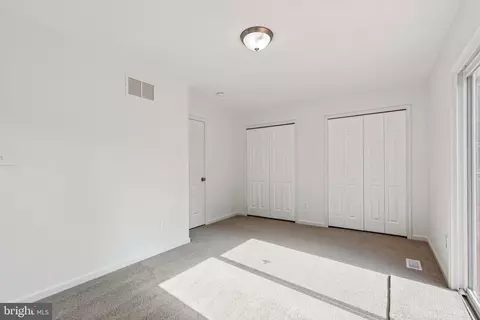 200 Oak Dr, Pasadena, MD 21122 photo 28