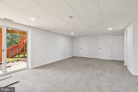 200 Oak Dr, Pasadena, MD 21122 photo 22