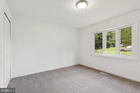 200 Oak Dr, Pasadena, MD 21122 photo 36