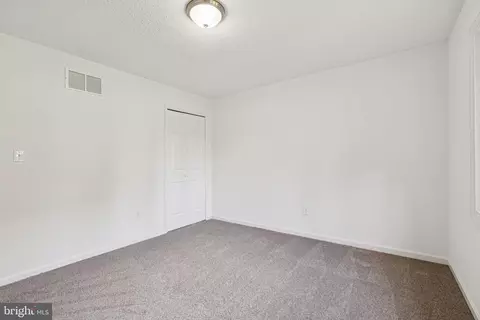 200 Oak Dr, Pasadena, MD 21122 photo 33