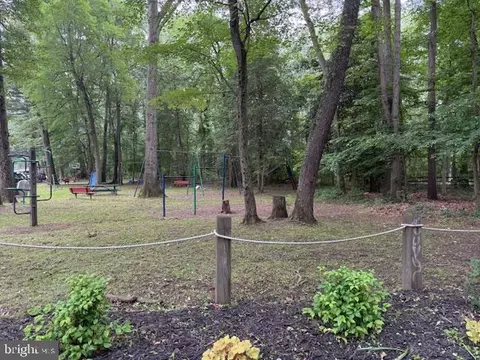 Exterior - 1247 Silver Run Dr, Pasadena, MD 21122 photo 31 of 33