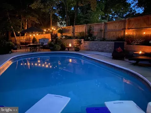 Exterior - 1247 Silver Run Dr, Pasadena, MD 21122 photo 24 of 33