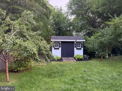 Exterior - 1247 Silver Run Dr, Pasadena, MD 21122 photo 8 of 33