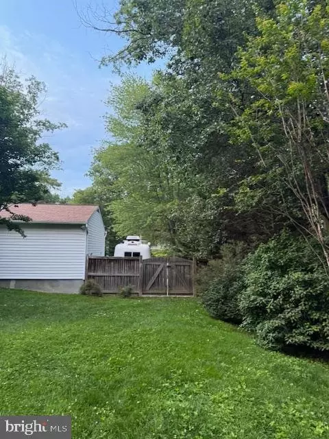 Exterior - 1247 Silver Run Dr, Pasadena, MD 21122 photo 17 of 33